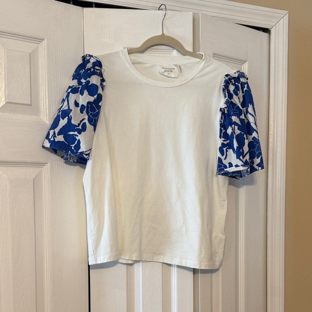 Hyacinth House top from Tuckernuck